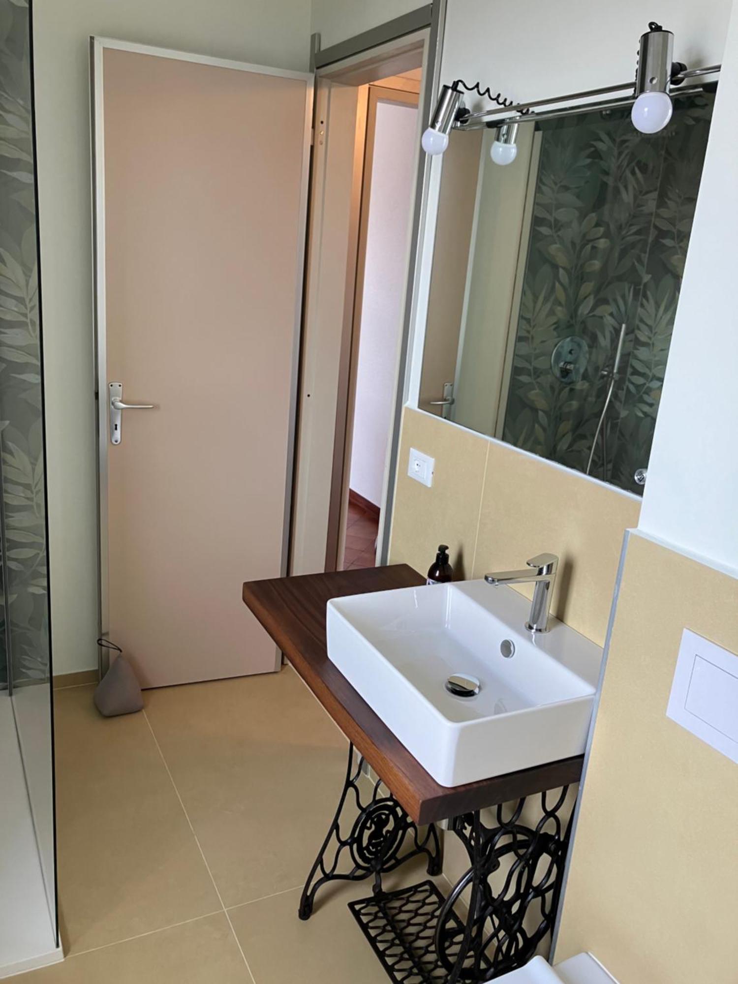 Aria Luce Mare Apartment Сан Бартоломео ал Маре Екстериор снимка